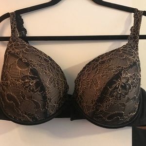 Lane Bryant Cacique Black Lace Plunge Bra 42D